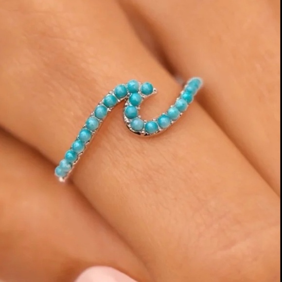 Pura Vida Jewelry - Pura Vida Turquoise Beaded Silver tone ring Size 7